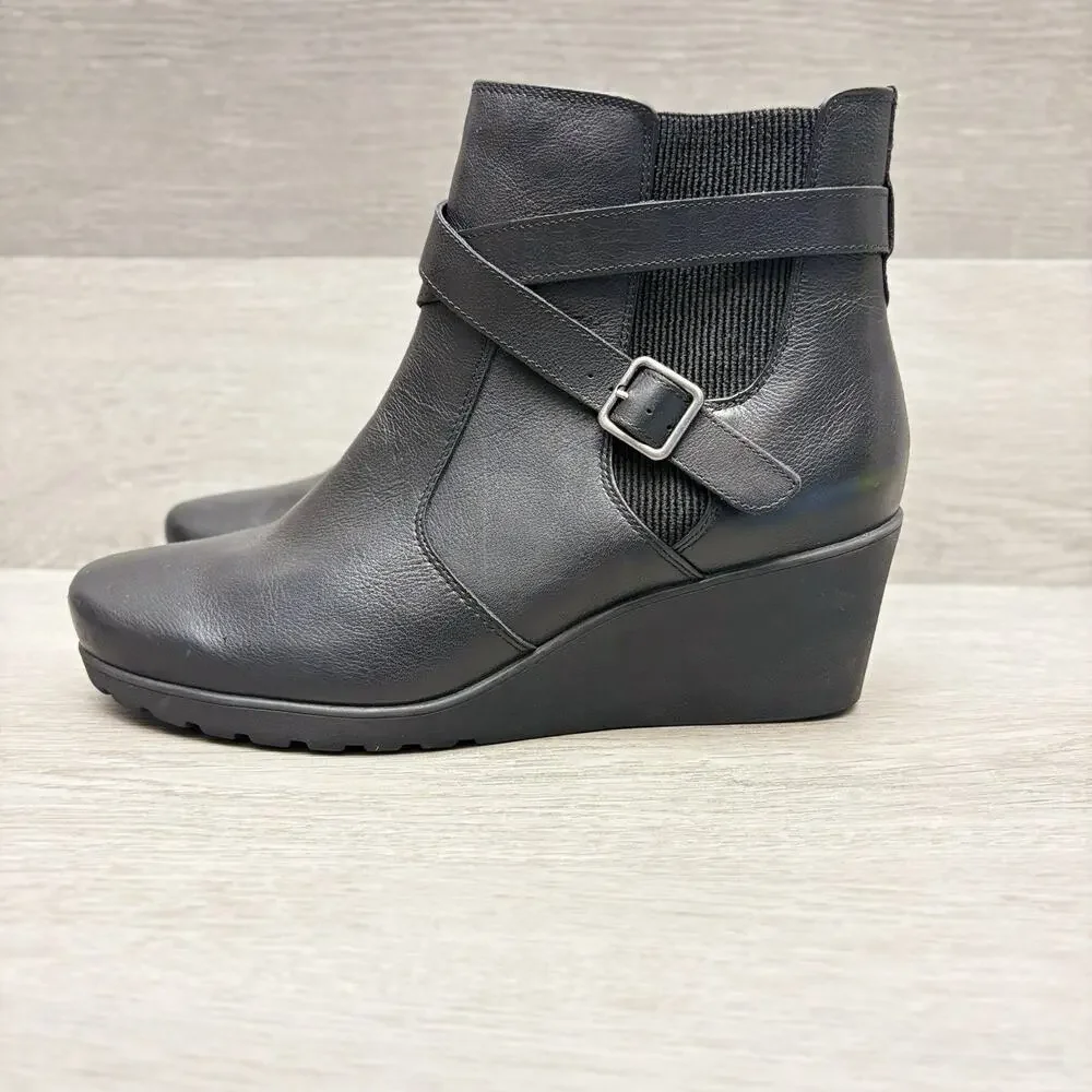Abeo Wedge Booties Black Leather Buckle Comfort Side Zip Ankle Boots Size 10.5M